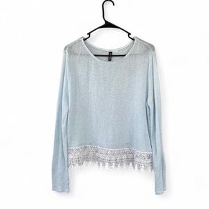 Women’s H&M Divided Blue Lightweight Crochet Lace Trim Long Sleeve Top Sz L